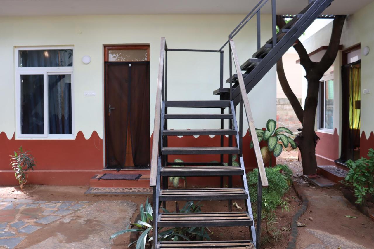 Da Mantra House Guest House Tiruvannamalai Bagian luar foto